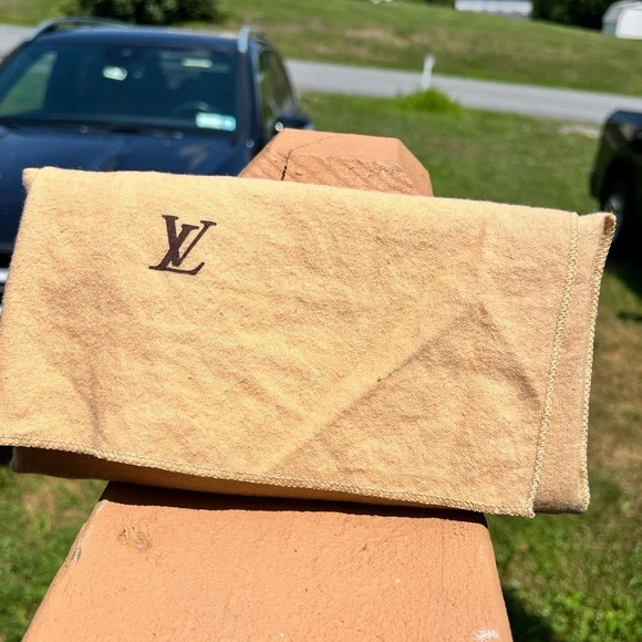 Louis Vuitton LV Monogram Sarah long Wallet w dust bag authentic - Picture 12 of 13